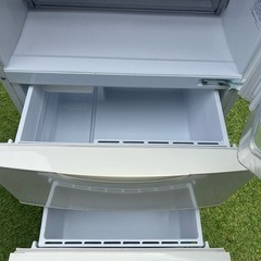 【横浜市内配達！】272L 3ドア　冷凍冷蔵庫 AQUA AQR-271Cの画像