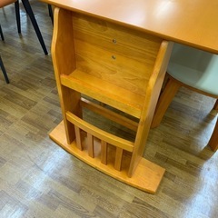 90分の無料軽トラック貸出サービス！ニトリ ベンチダイニング4点セットの画像