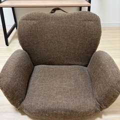 美品！座椅子と机のセットの画像