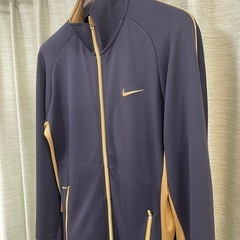 【NIKE】ナイキ トラックジャケット ランニングジャケット L ブラックの画像