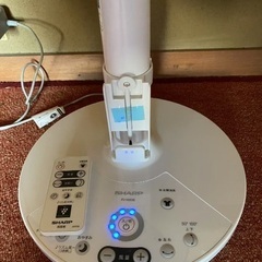 リモコン付きシャープ扇風機2019年製の画像