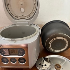 炊飯器の画像