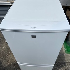 2020年製　SHARP 冷凍冷蔵庫　137Lの画像