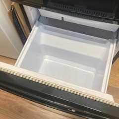 冷蔵庫137l 2016年制　　の画像