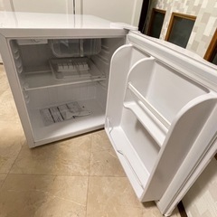 新品　両方ドア46L冷蔵庫の画像