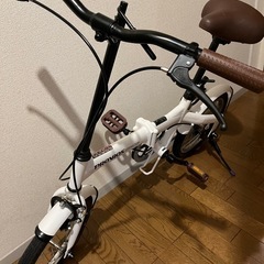 折りたたみ自転車の画像