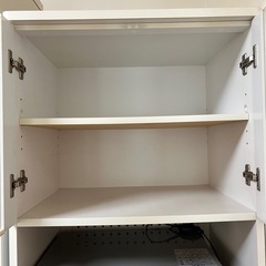 8/20まで   食器棚のみの画像