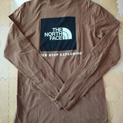 THE NORTH FACE（ノースフェイス） ブラウン バックプリント長袖Tシャツの画像