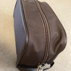 [新品未使用]エミレーツ航空　ブルガリ旅行用化粧品セットの画像