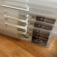ベッド下収納　衣装ケースの画像