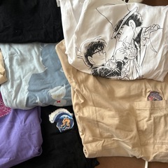 コナン、adidas 、洋服の画像