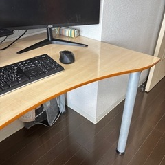 【日時調整中】パソコンデスクの画像