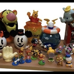 ディズニーおもちゃ　フィギュア　いっぱい　まとめ売りの画像