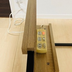 作業用デスクの画像