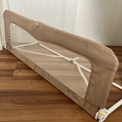 【お取引中】ベビーフェンス　ベッドガード　ベビーガードの画像