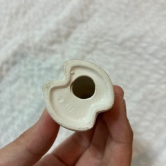 猫かうさぎの置物の画像
