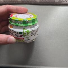 【お話し中】赤ちゃん　離乳食の画像