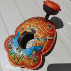【昭和レトロ】　金魚　ブリキ　ジョウロ

15cm ×11cm
の画像