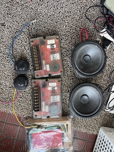 ＭＢ　ＱＵＡＲＴ　スピーカー