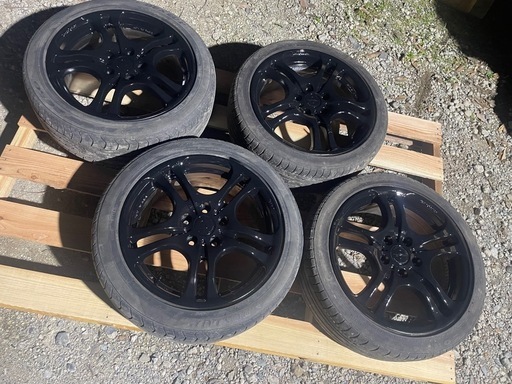 エンケイ(チームスパルコ)17インチタイヤホイル