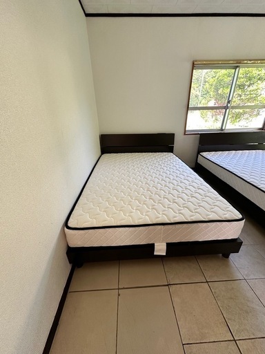 【沖縄県限定】ポケットコイルマットレス➕ベッドフレームセット　2台セミダブル