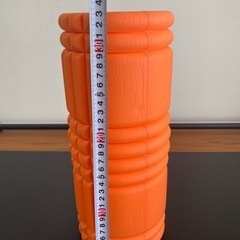 【お得セット】TriggerPoint フォームローラー（オレンジ）＆ RumbleRoller Xfirm（ブラック／ショートサイズ） 美品 の画像
