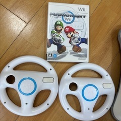 Wii カセット6個　マリオカートハンドル２つ　バランスWiiボードの画像