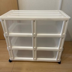 収納ラック　　縦長三段の画像
