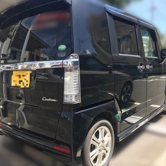 お買い得車‼️車検9年8月　N-BOX カスタムG Lパッケージ　パワースライドドア　エコモード　キーフリー　プッシュスタート　アルミ　両側スライドドア　実質ワンオーナー車　オートライト　HID 　の画像