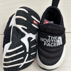 ノースフェイス　キッズスニーカーの画像