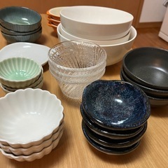 食器、小皿、全部まとめての画像