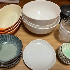 食器、小皿、全部まとめての画像