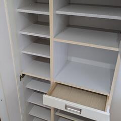 【値下げ 早いもの勝ち】使い方自由 ミラー付き収納棚の画像