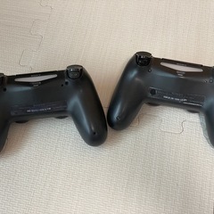PS4 デュアルショック4コントローラー2個セット(ジャンク品)の画像