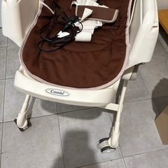 コンビ　ルシエス　　自動ゆらゆら　ベビーラック　オートバウンサーの画像