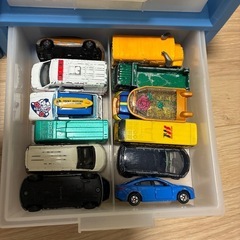 トミカとがんばり坂トンネルのセットの画像