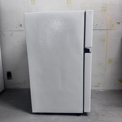 A7636【お買い得商品‼】Hisense ハイセンス 　2024年製 冷蔵庫 冷凍冷蔵庫　	HR-B91E3Wの画像