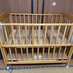 カトージ　ベビーベッド