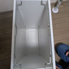 ＼あげます！／【無印良品】ゴミ箱2つの画像