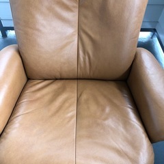 リラックスチェアーオットマン付きの画像