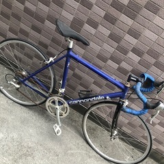 キャノンデールアルミロードバイクジャンクの画像