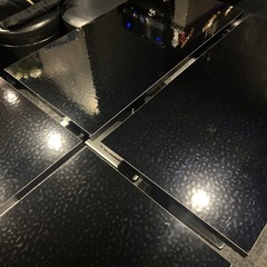 スナック等に　テーブル6個セットの画像