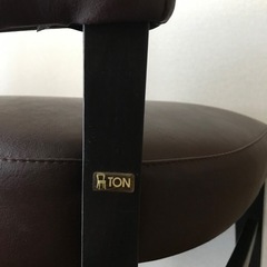 【商談中
】TON  ダイニングチェア４脚の画像