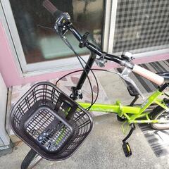 【美品】 折りたたみ 自転車　20インチ　ギア付き　鍵付きの画像
