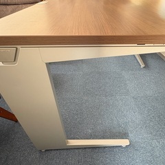 美品！L型デスクと脇机とワゴンの３点セット！の画像