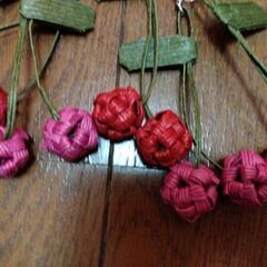手作りのさくらんぼキーホルダーの画像
