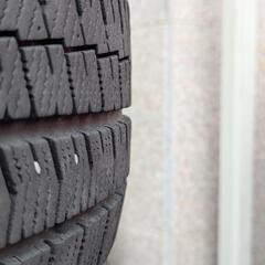 4本 225/ 60r16 ブリジストン BLIZZAK vrx2　スタッドレス　お近くまでお持ちします！の画像