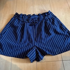 サイズ130 リボン　ショートパンツの画像