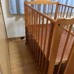 ベビーベッドの画像