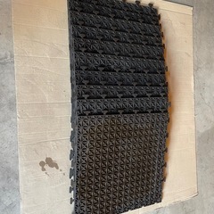 ミナトワークストレーニング工事用　床ゴムマットの画像
